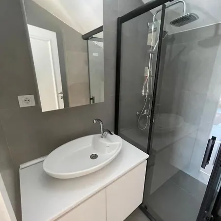 Apartment Brand New Building In Kundu, In The Heart Of *