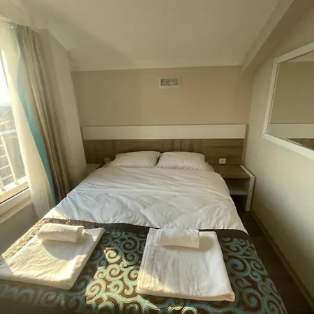 Apartment Brand New Building In Kundu, In The Heart Of Antalya