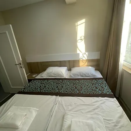 Apartment Brand New Building In Kundu, In The Heart Of
