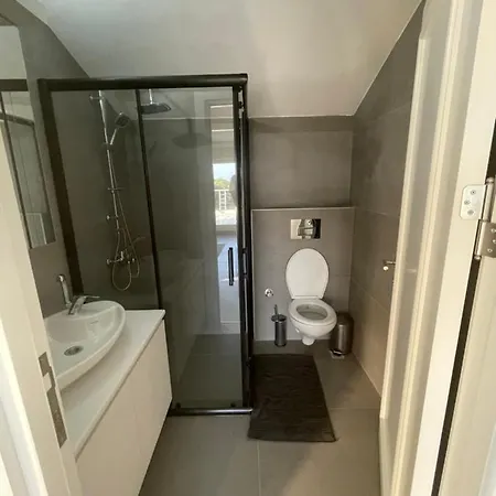 Brand New Building In Kundu, In The Heart Of Apartment *